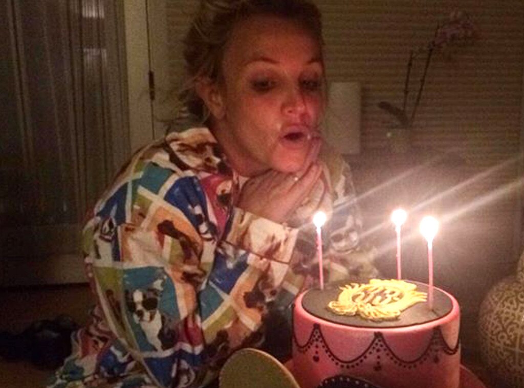 Britney Spears' Birthday Cake Was Designed by Someone Super Special - E! Online